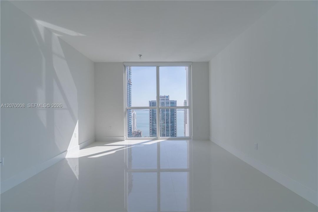 For Rent: $8,250 (3 beds, 3 baths, 1593 Square Feet)