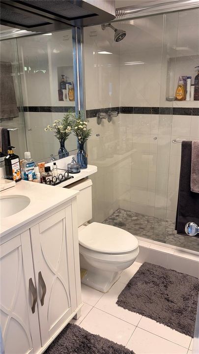 For Rent: $7,000 (2 beds, 2 baths, 1575 Square Feet)
