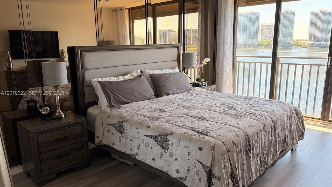 For Rent: $7,000 (2 beds, 2 baths, 1575 Square Feet)