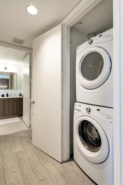 Washer/Dryer