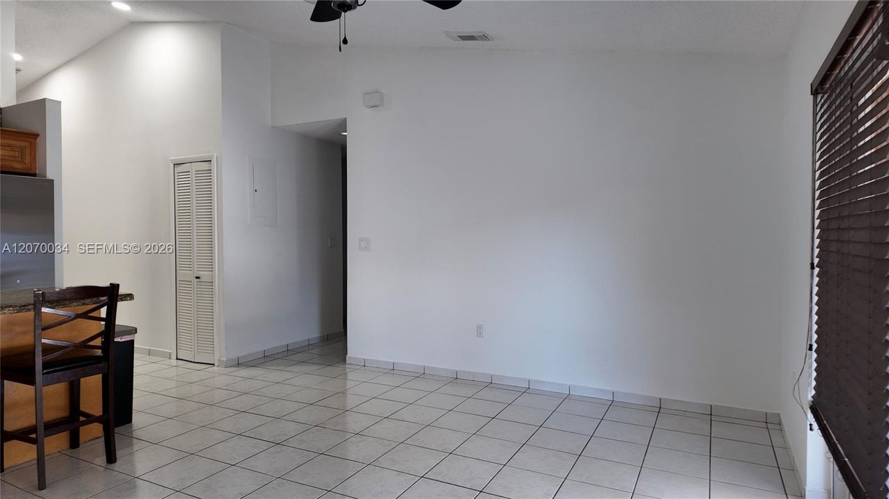 En Renta: $3,500 (3 camas, 2 baños, 1598 Pies cuadrados)