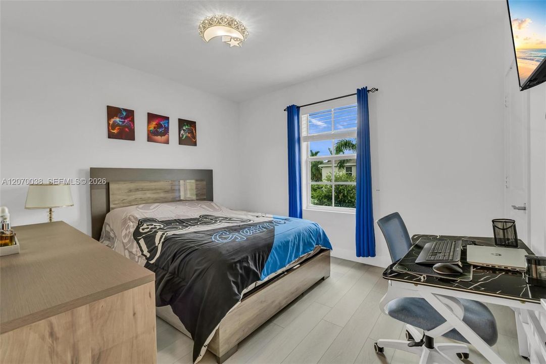 For Rent: $4,200 (4 beds, 3 baths, 2126 Square Feet)