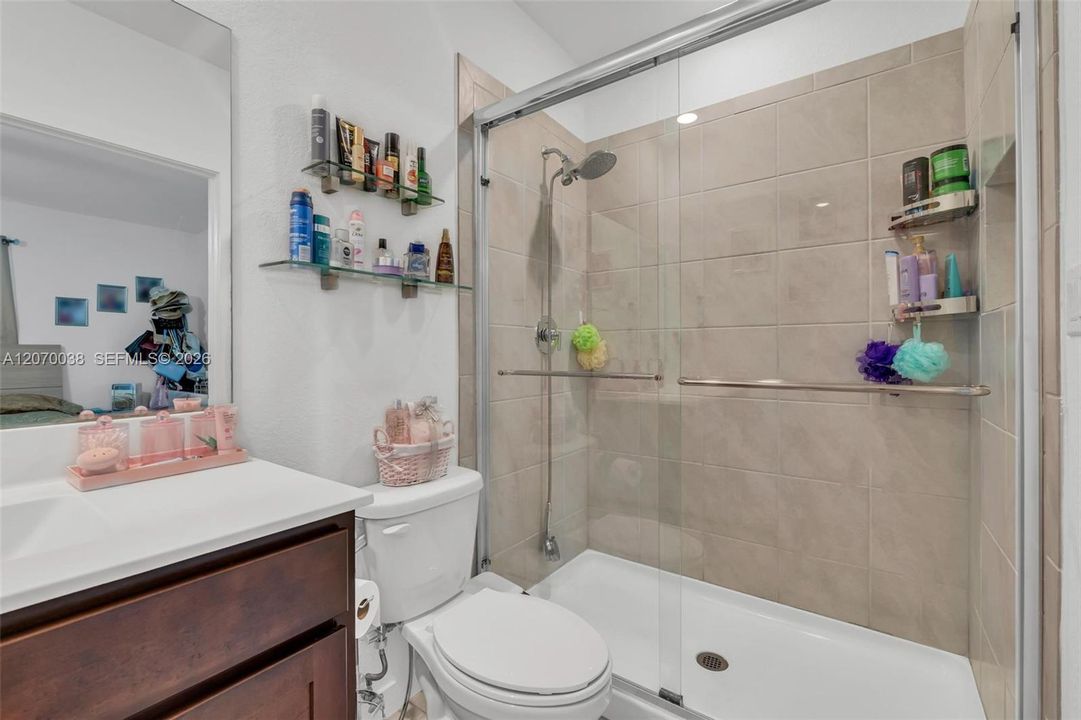 For Rent: $4,200 (4 beds, 3 baths, 2126 Square Feet)