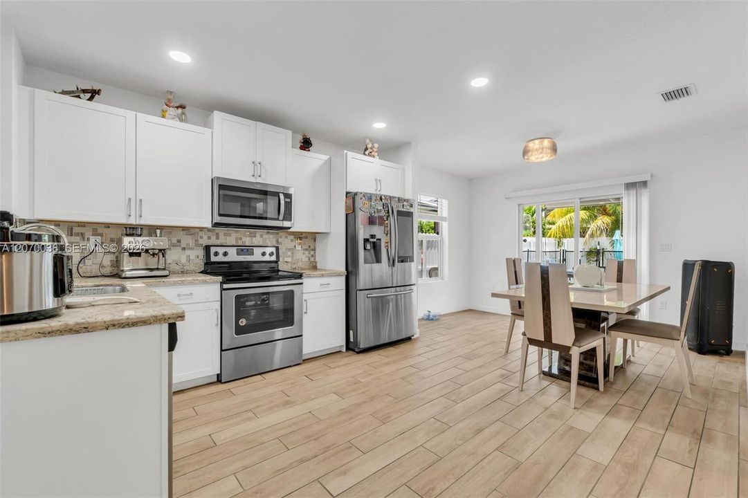 For Rent: $4,200 (4 beds, 3 baths, 2126 Square Feet)