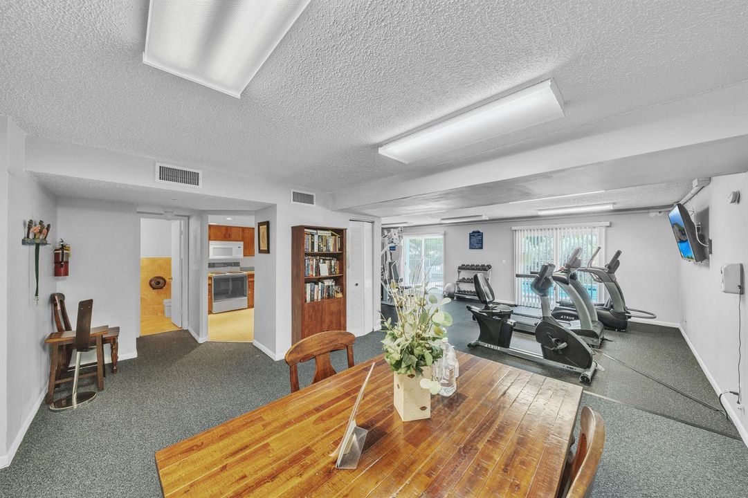 19 Fitness Center (1)