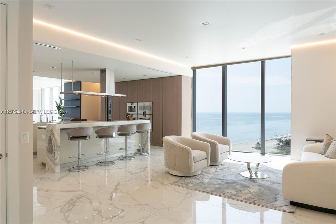 For Sale: $7,500,000 (4 beds, 5 baths, 3252 Square Feet)