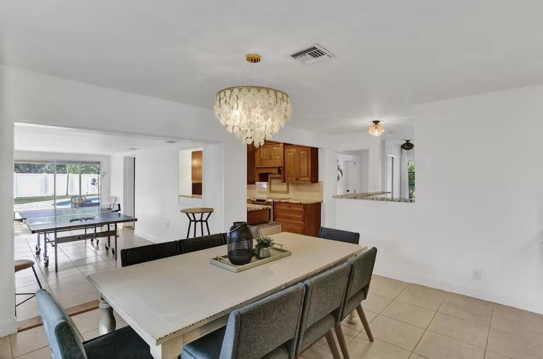 Dining Room 2