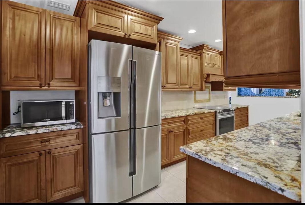 Kitchen 1