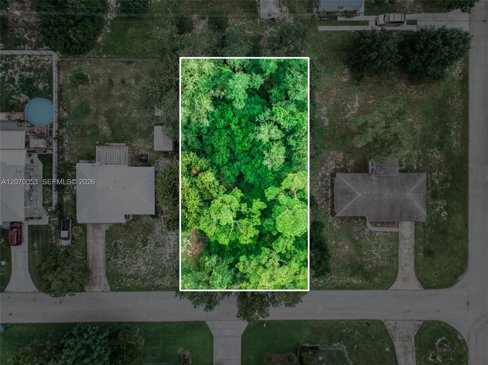 En Venta: $39,900 (0.23 acres)