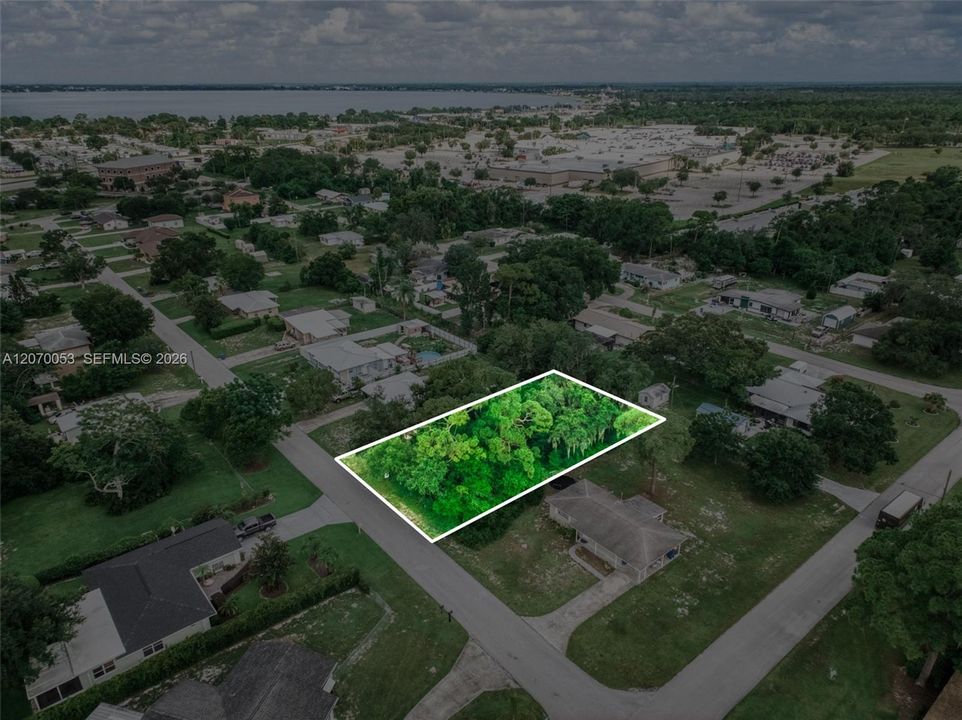 En Venta: $39,900 (0.23 acres)