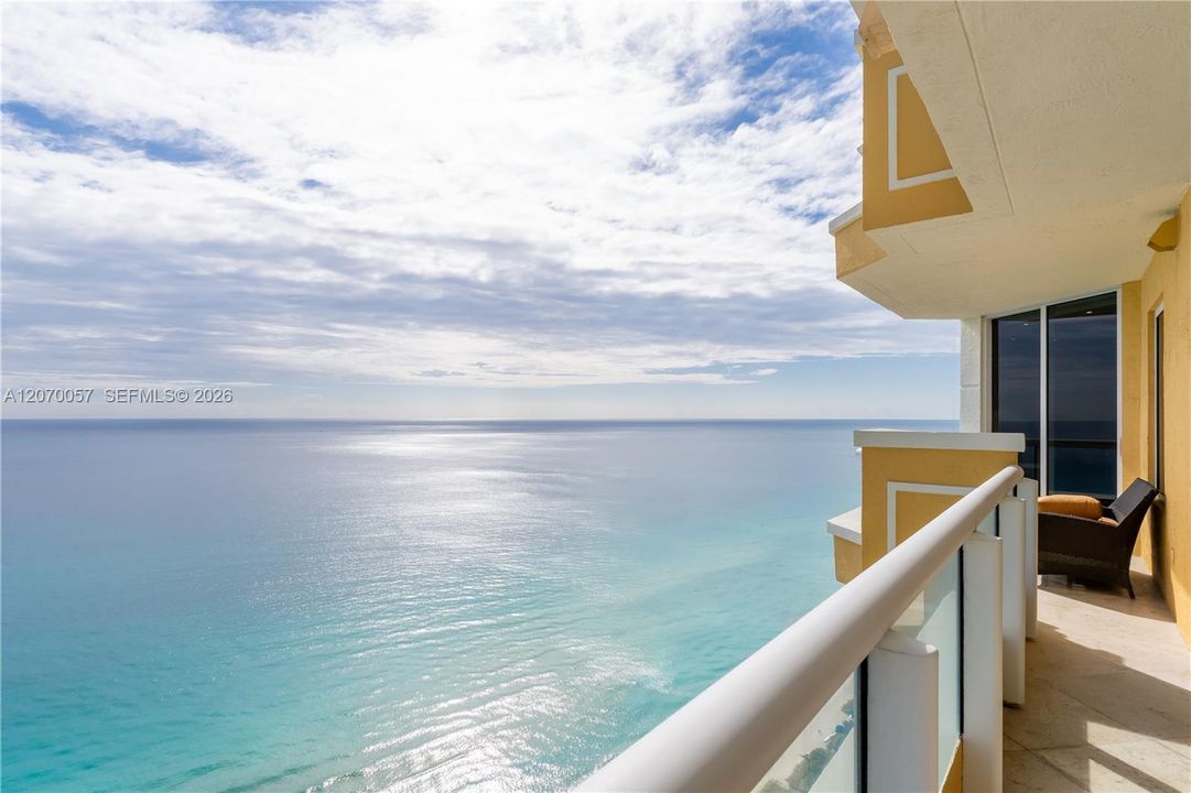 For Sale: $5,500,000 (4 beds, 4 baths, 2736 Square Feet)