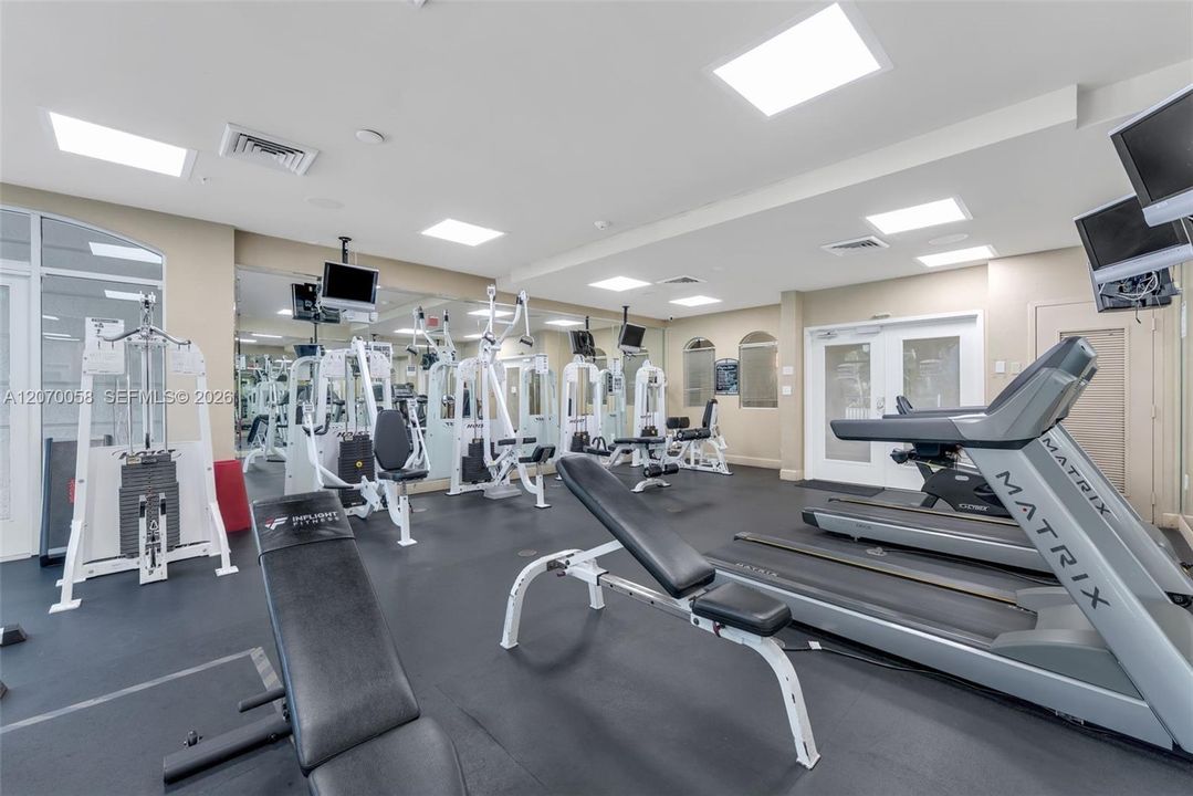 Activo con contrato: $380,000 (2 camas, 2 baños, 1010 Pies cuadrados)