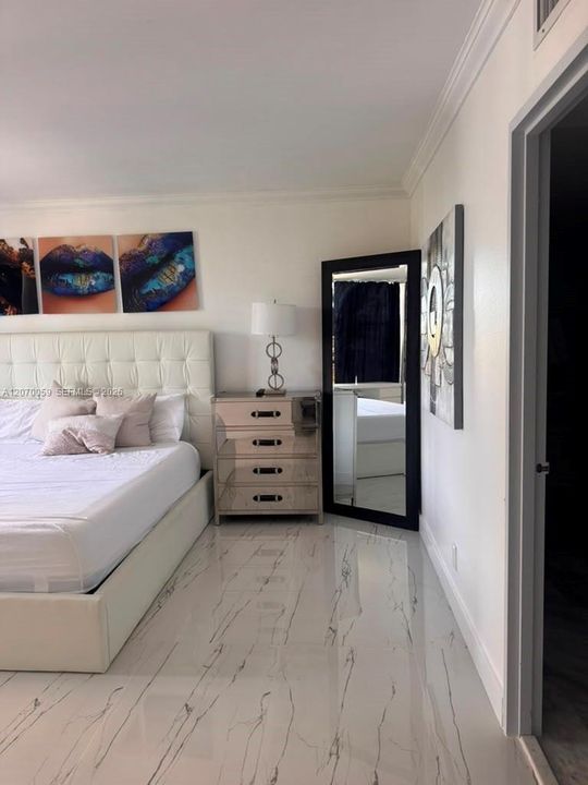 For Rent: $3,200 (2 beds, 2 baths, 1500 Square Feet)