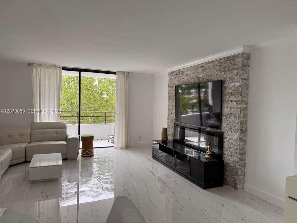 For Rent: $3,200 (2 beds, 2 baths, 1500 Square Feet)