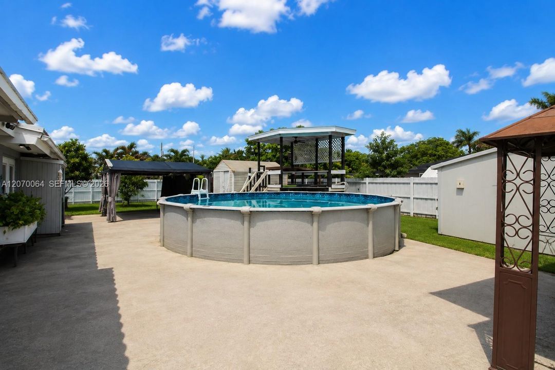 En Venta: $485,000 (3 camas, 1 baños, 1275 Pies cuadrados)