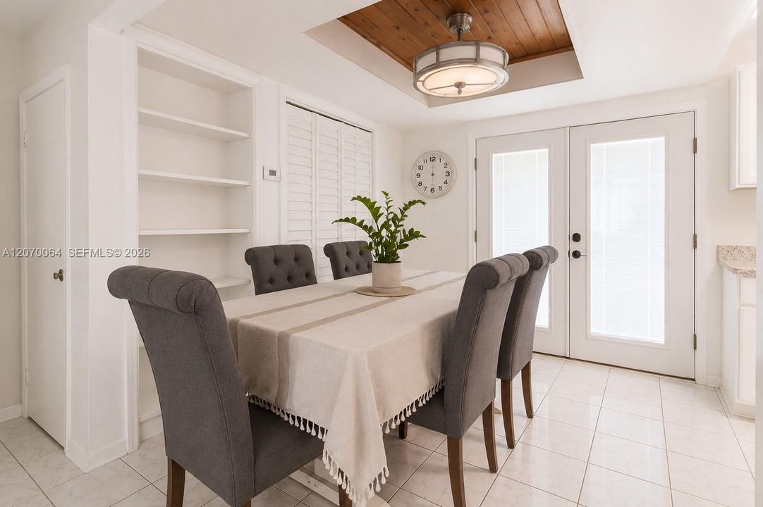 En Venta: $485,000 (3 camas, 1 baños, 1275 Pies cuadrados)