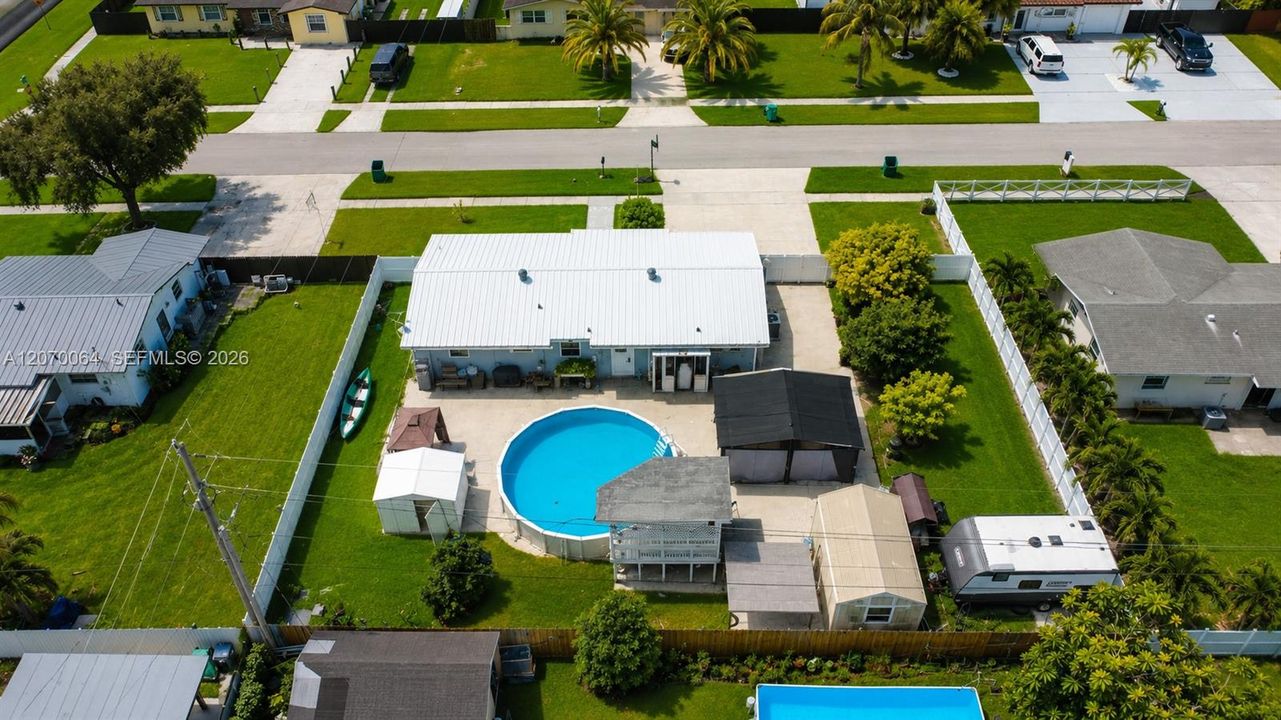 En Venta: $485,000 (3 camas, 1 baños, 1275 Pies cuadrados)