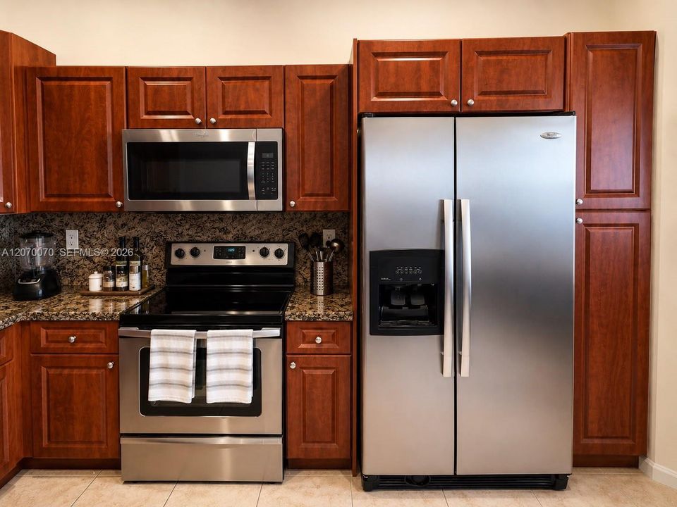 For Sale: $590,000 (4 beds, 2 baths, 1718 Square Feet)
