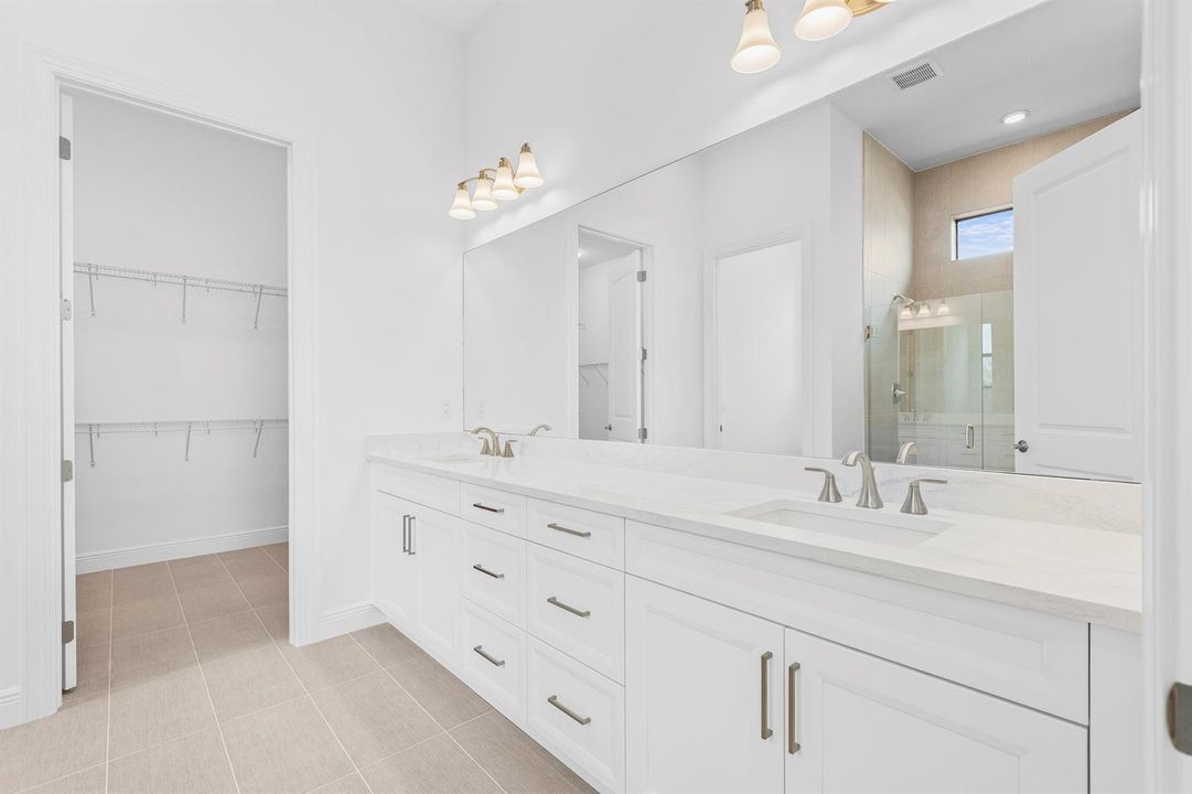 Owner's Bath