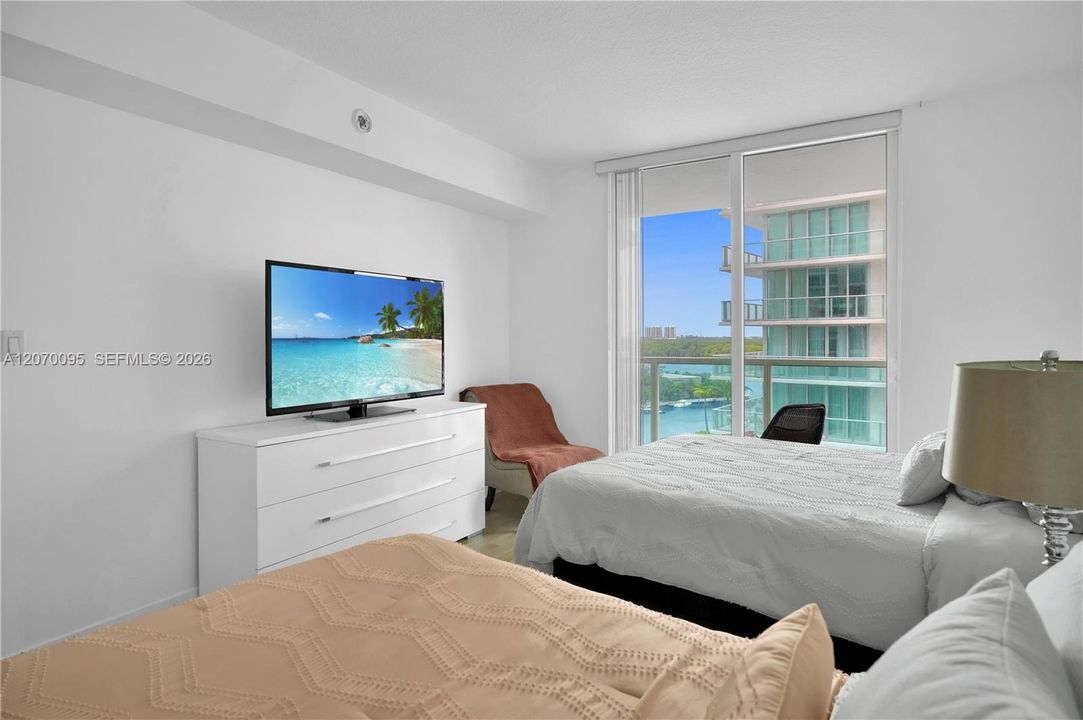 For Rent: $5,000 (3 beds, 2 baths, 1458 Square Feet)