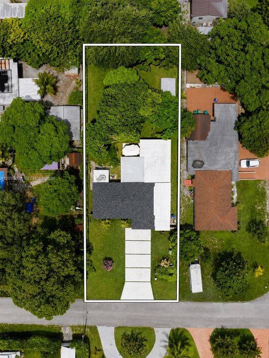 For Sale: $1,195,000 (5 beds, 3 baths, 2489 Square Feet)