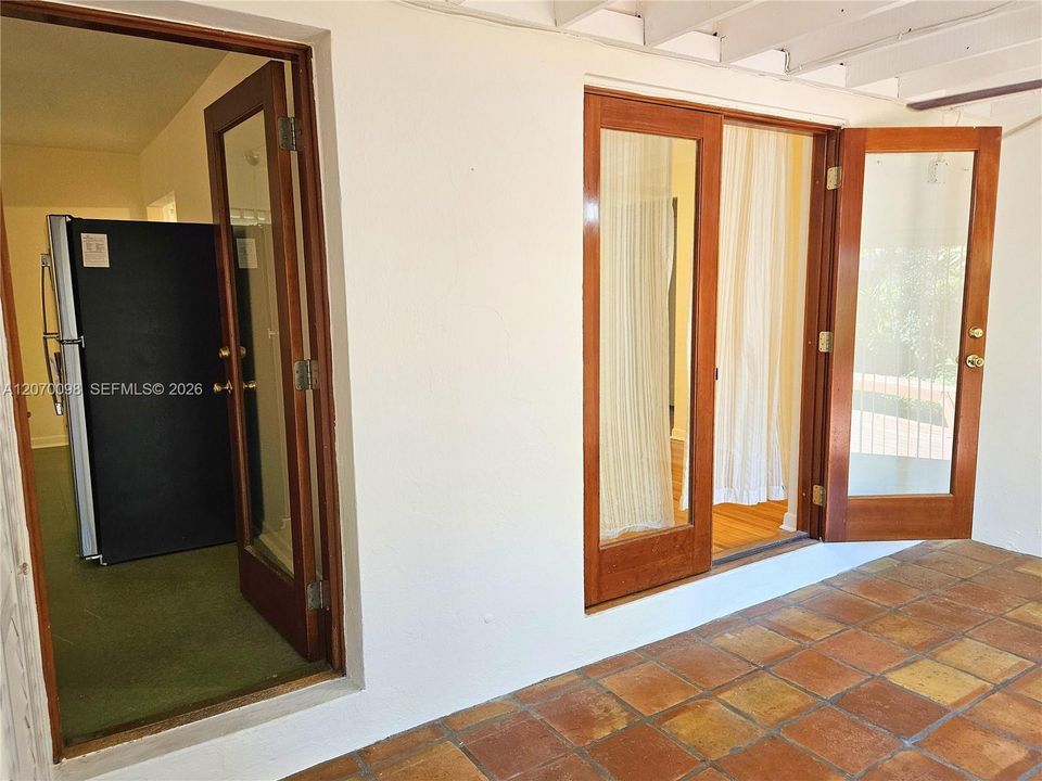 В аренду: $4,200 (3 спален, 2 ванн, 1499 Квадратных фут)