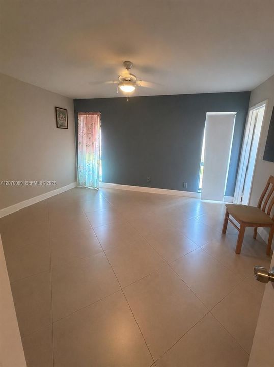 For Sale: $349,500 (2 beds, 2 baths, 1350 Square Feet)