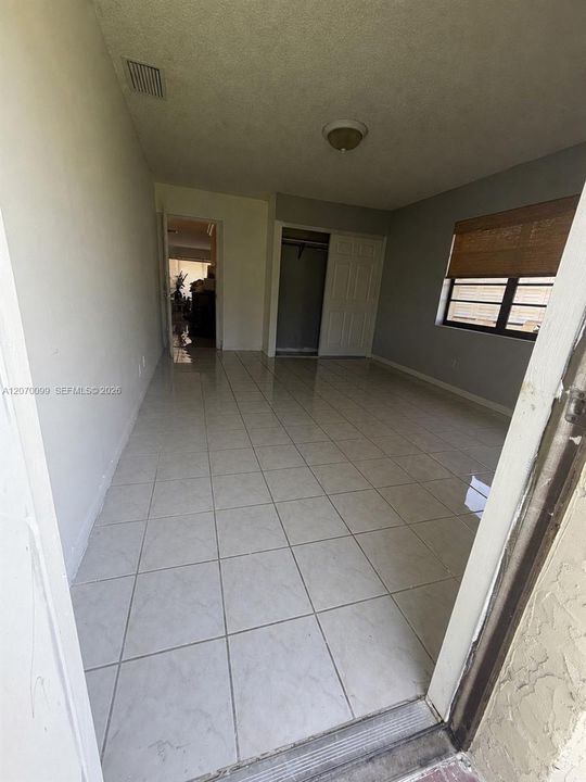 For Sale: $349,500 (2 beds, 2 baths, 1350 Square Feet)