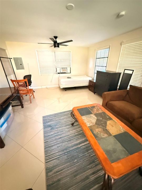 For Sale: $574,000 (3 beds, 2 baths, 1465 Square Feet)