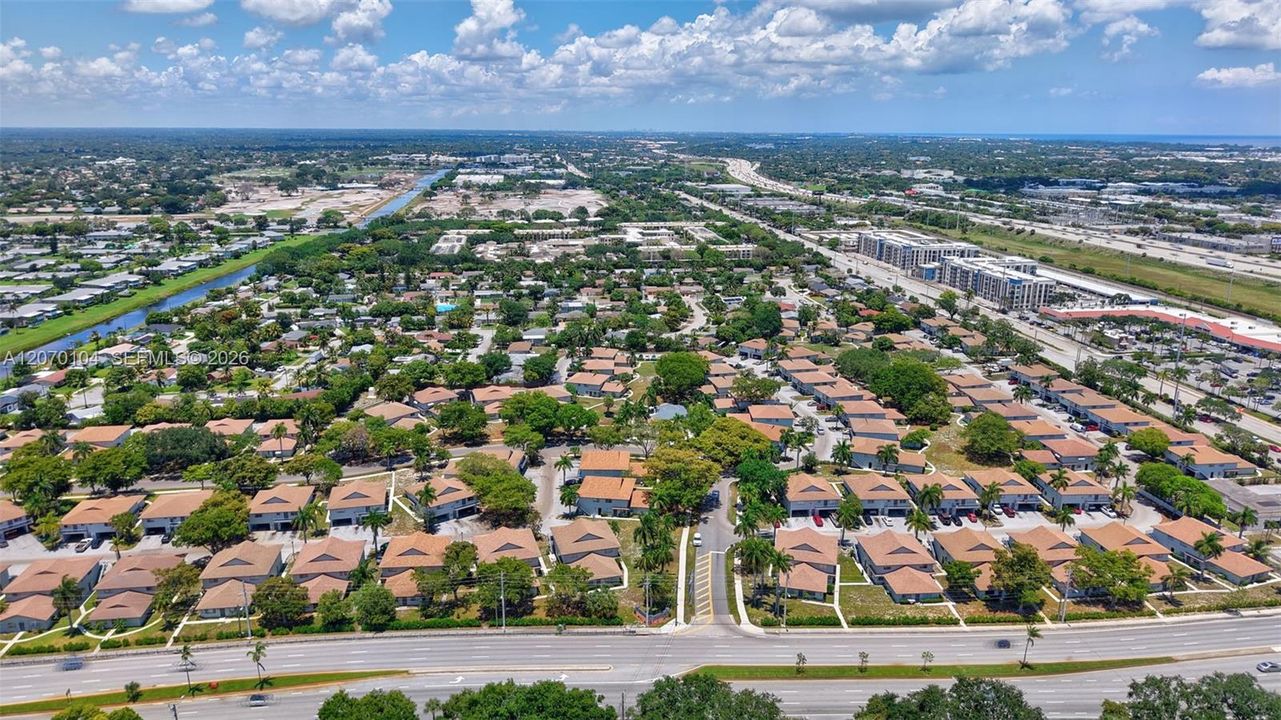 В аренду: $2,050 (2 спален, 1 ванн, 842 Квадратных фут)