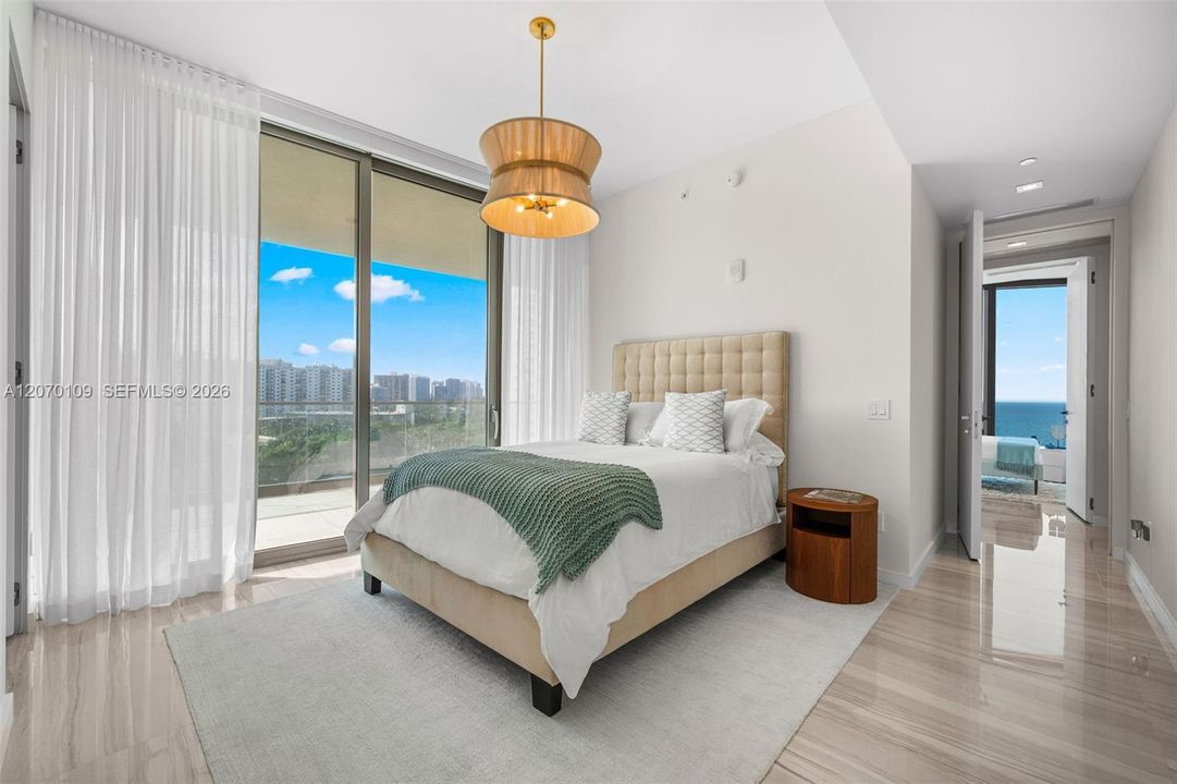 For Sale: $5,699,000 (4 beds, 5 baths, 3033 Square Feet)