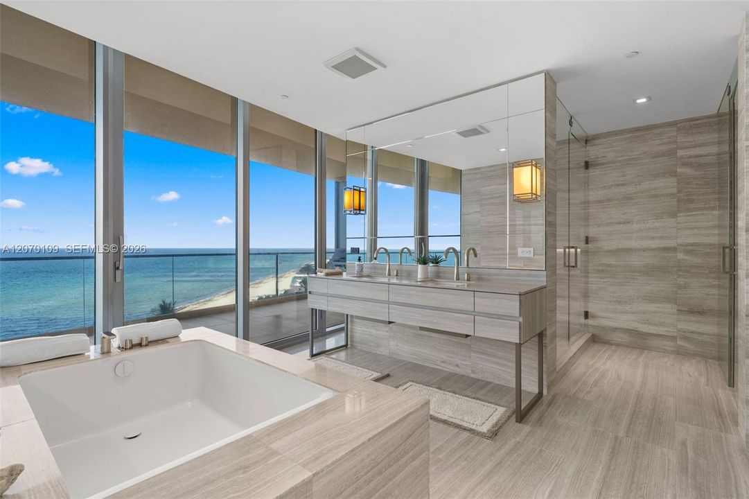 For Sale: $5,699,000 (4 beds, 5 baths, 3033 Square Feet)