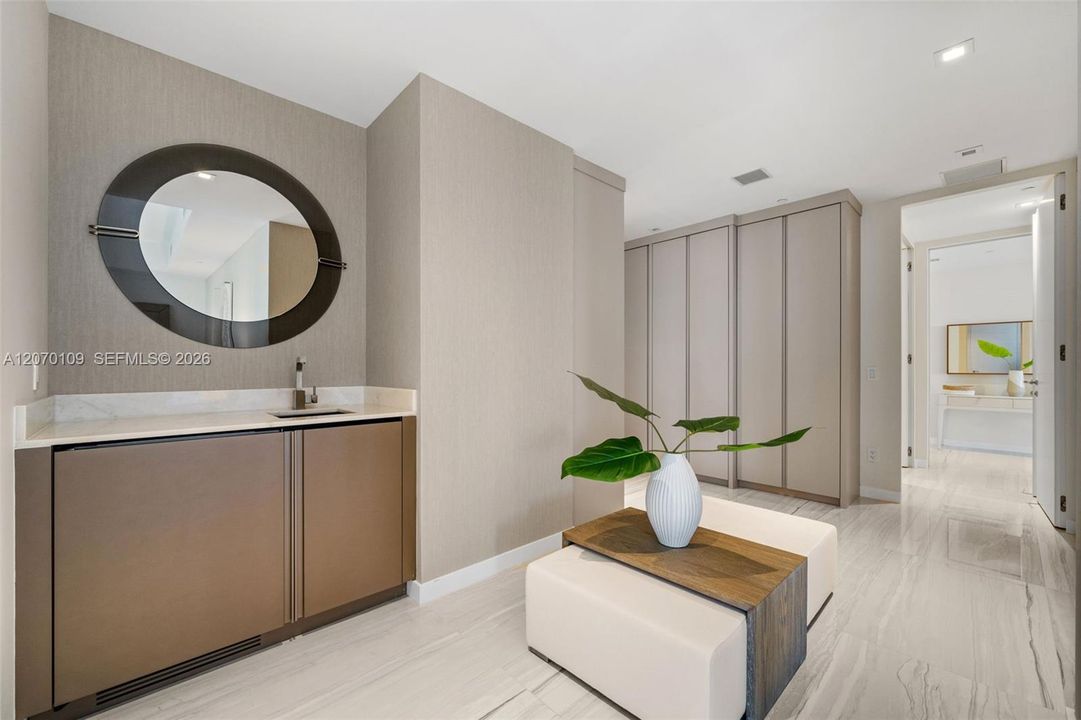 For Sale: $5,699,000 (4 beds, 5 baths, 3033 Square Feet)