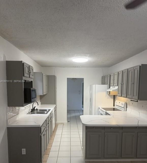 For Sale: $659,000 (4 beds, 2 baths, 1734 Square Feet)