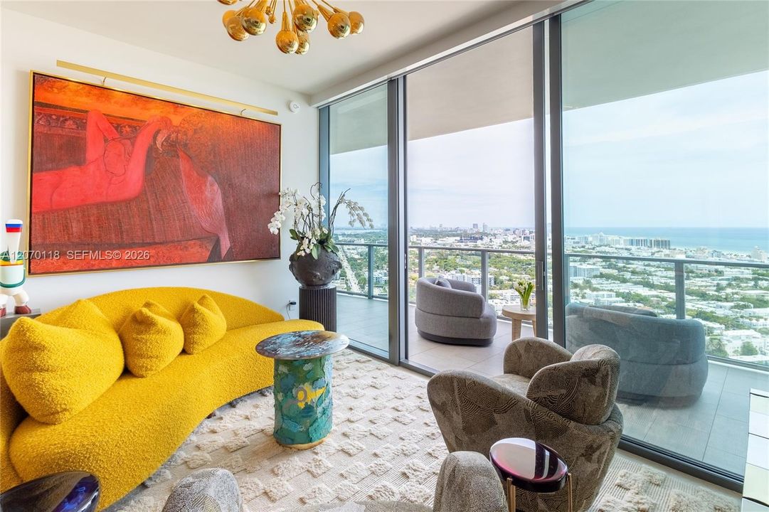 For Sale: $3,450,000 (2 beds, 2 baths, 1434 Square Feet)