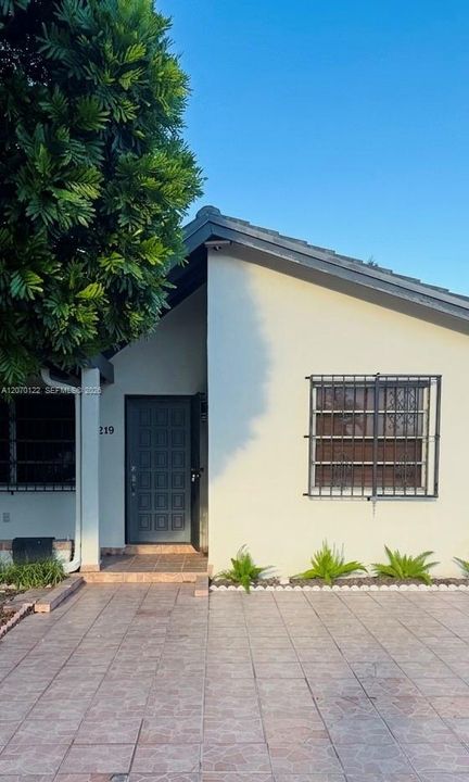 En Renta: $3,600 (3 camas, 2 baños, 1075 Pies cuadrados)