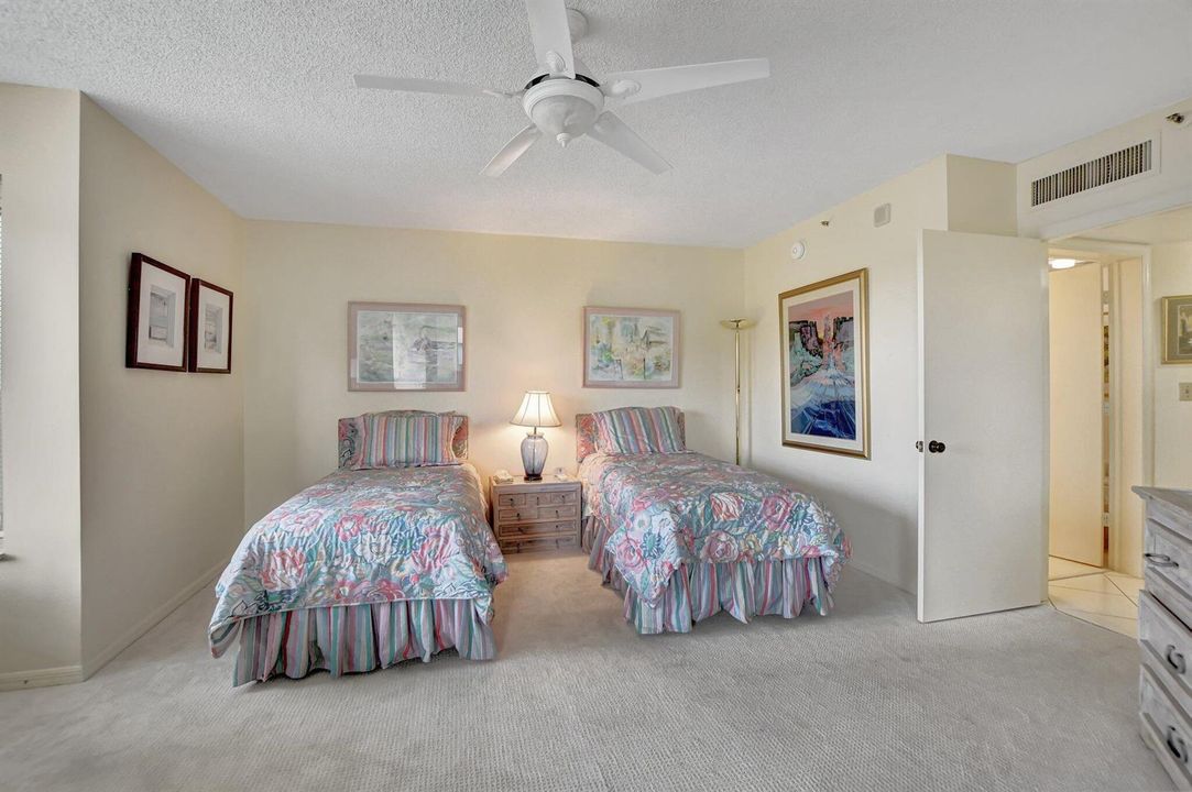 2nd Bedroom