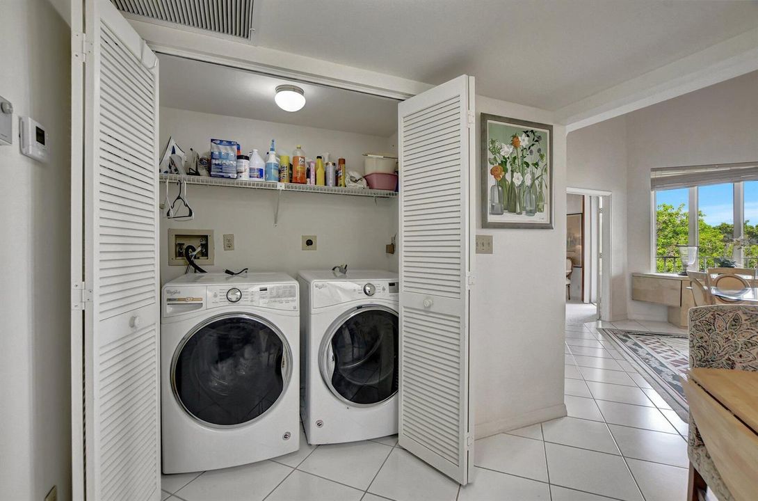 Washer/Dryer
