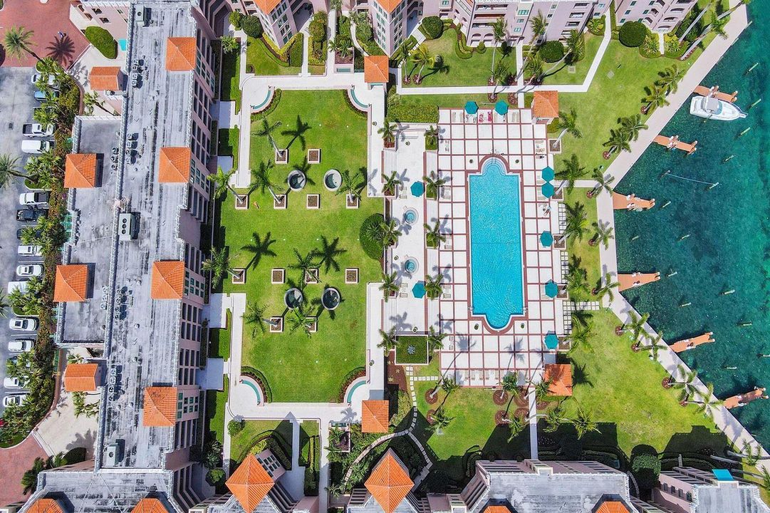 Aerial/pool
