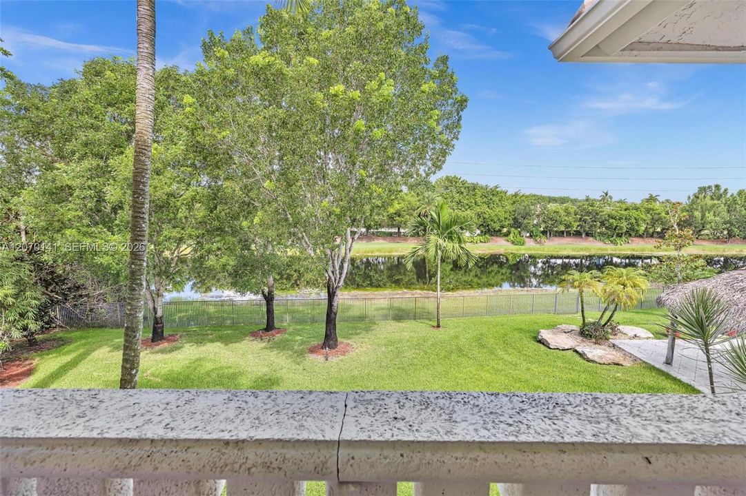 For Sale: $5,395,000 (7 beds, 6 baths, 7657 Square Feet)