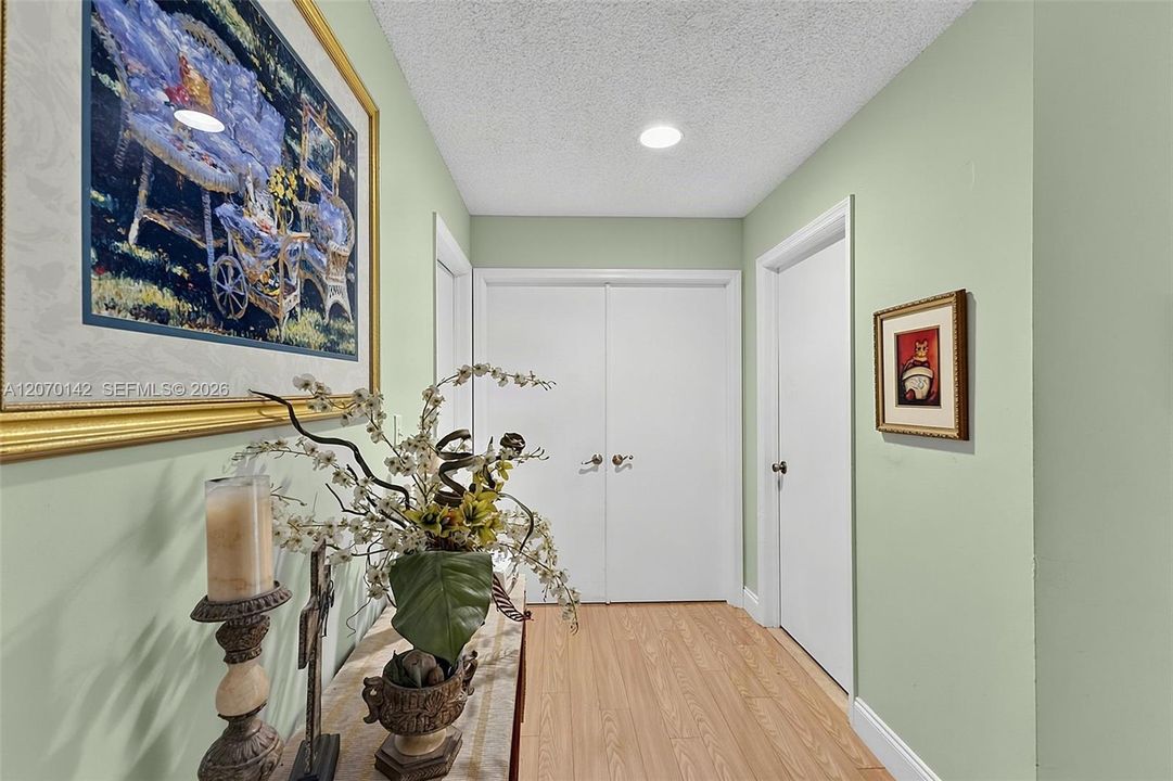 For Sale: $799,990 (4 beds, 2 baths, 2976 Square Feet)