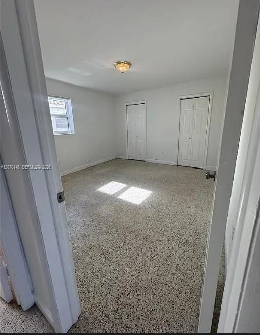 For Rent: $1,600 (1 beds, 1 baths, 4176 Square Feet)