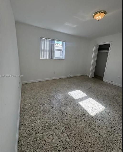 For Rent: $1,600 (1 beds, 1 baths, 4176 Square Feet)