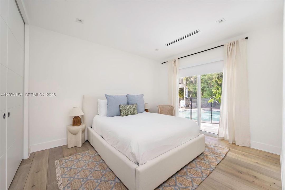 For Sale: $4,495,000 (4 beds, 4 baths, 3317 Square Feet)