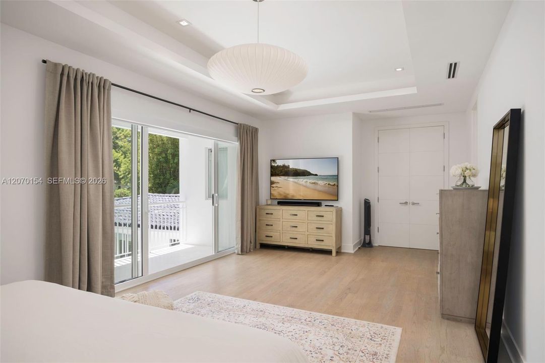For Sale: $4,495,000 (4 beds, 4 baths, 3317 Square Feet)