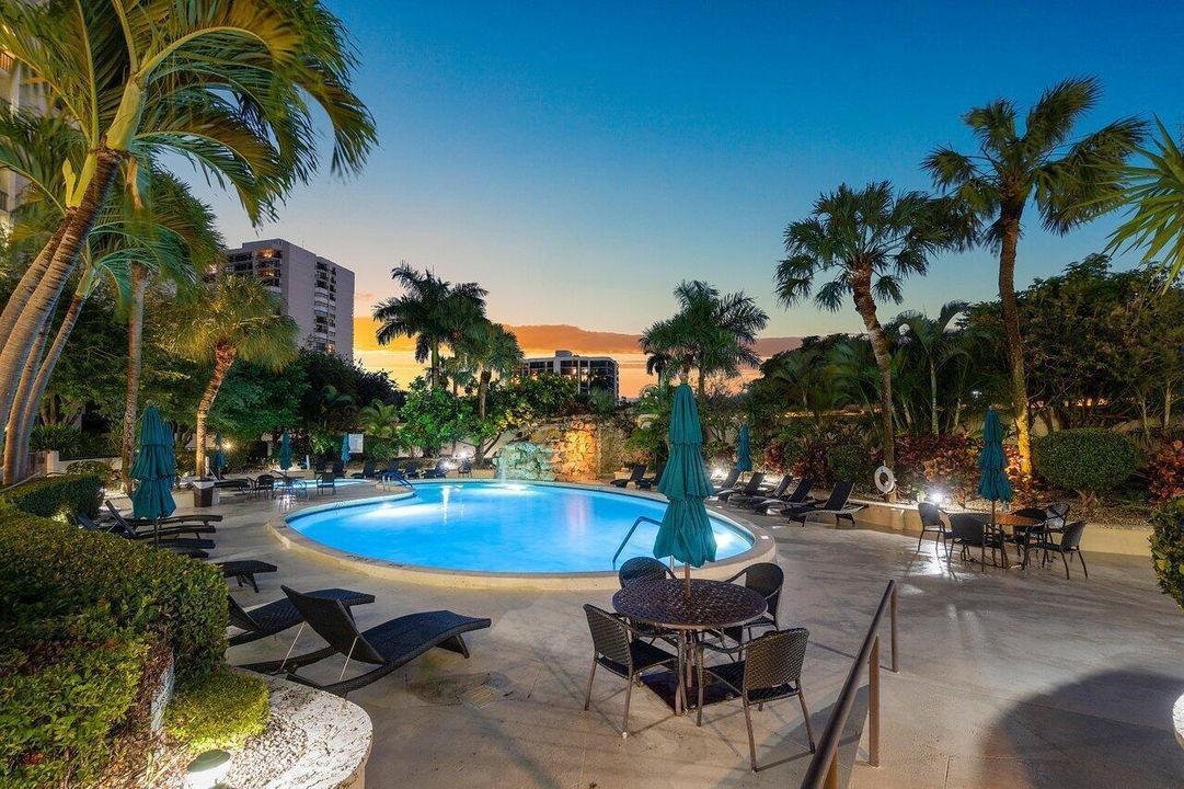 057-2450PresidentialWay-WestPalmBeach-FL