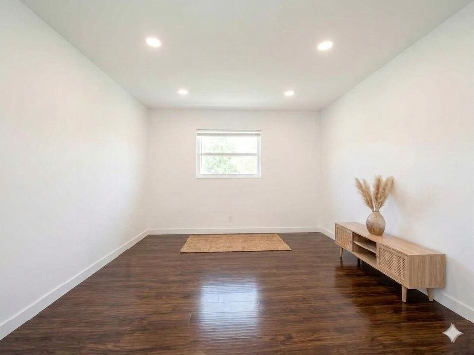 03 Bedroom 02
