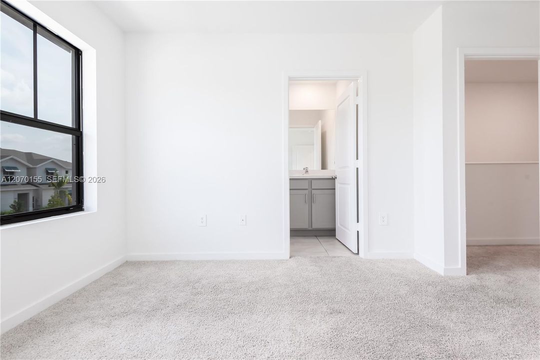 En Venta: $315,000 (3 camas, 2 baños, 1451 Pies cuadrados)