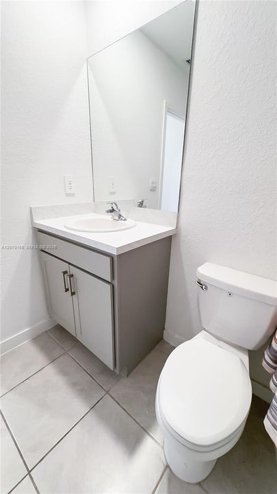 En Venta: $315,000 (3 camas, 2 baños, 1451 Pies cuadrados)
