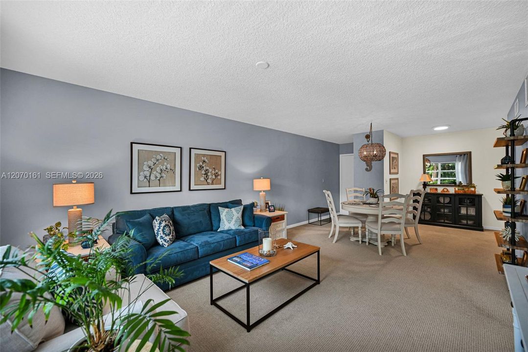 For Sale: $185,000 (1 beds, 1 baths, 750 Square Feet)